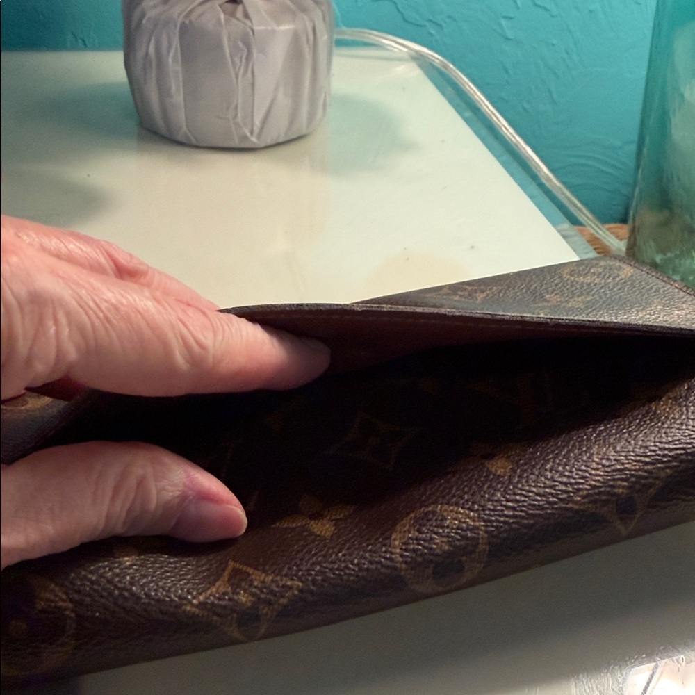 Louis Vuitton Dark Brown Monogram Wallet - Picture 5 of 9